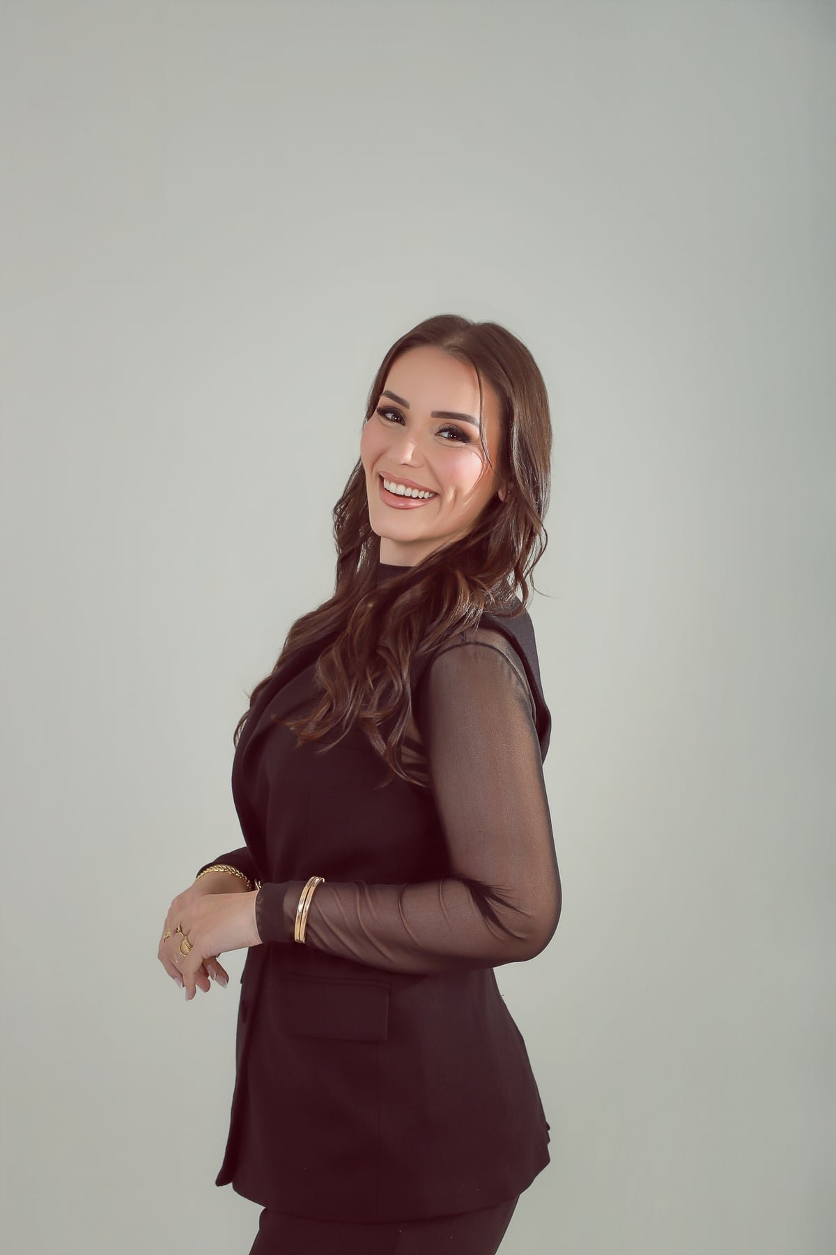 Retrato editorial de Amanda Moraes